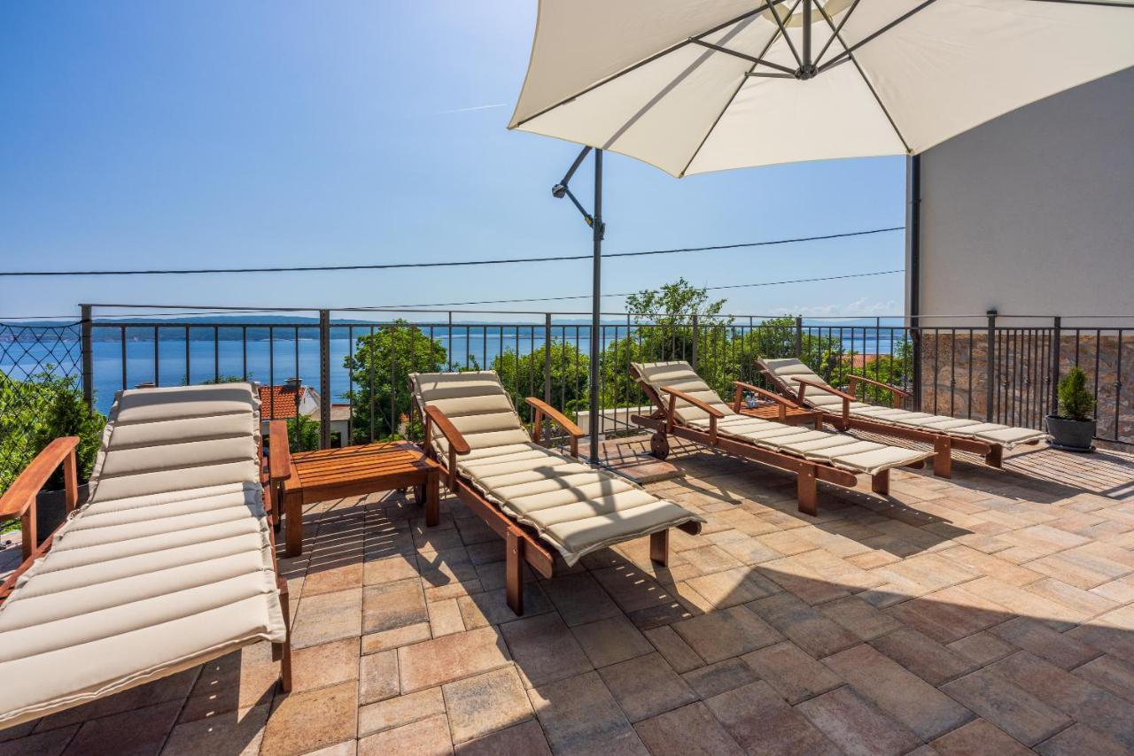 Villa Antani With Heated Pool, Sauna & Jacuzzi Crikvenica Exterior foto
